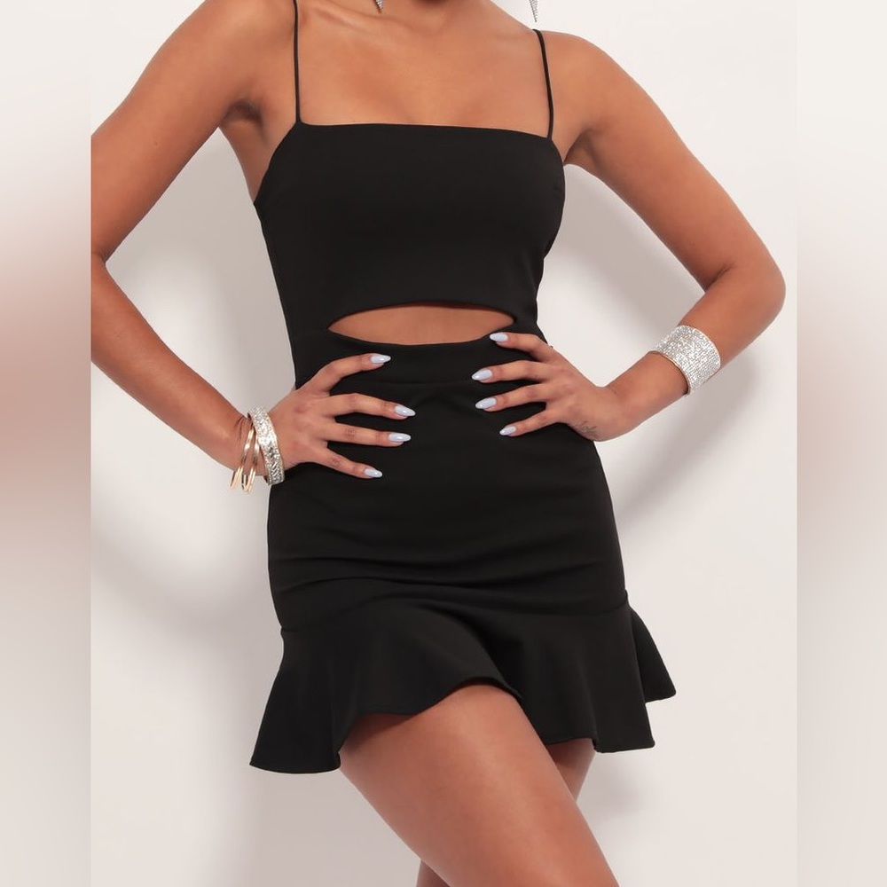 LUCY IN THE SKY Reilly cutout ruffle mini dress!